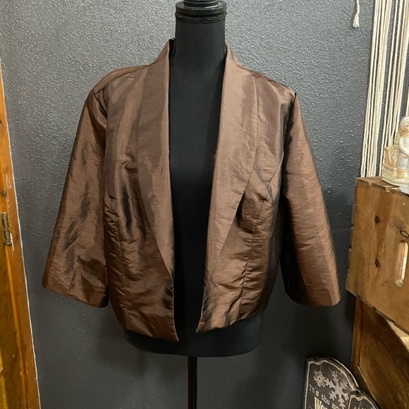 Pretty Maids Brown Cropped Satin Shawl-Collar Jacket - Picture 2 of 4